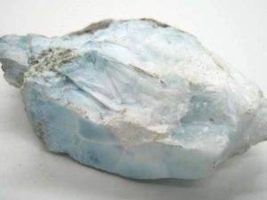 LMR3-Larimar, known as Stefilia’s Stone, carries the energy of the blue ray and may assist in communications, intuition and spiritual insight