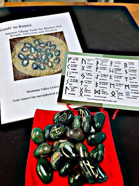 Bloodstone and Moss Agate Runes with reference card, booklet and 2 pouches